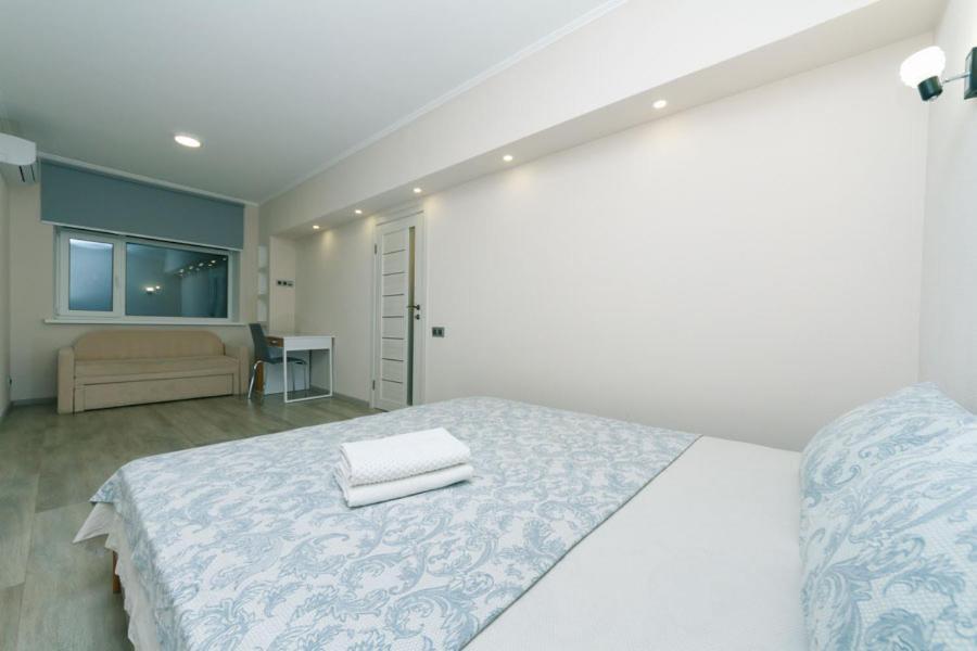 Apartments Smarthause Kyiv Exterior photo